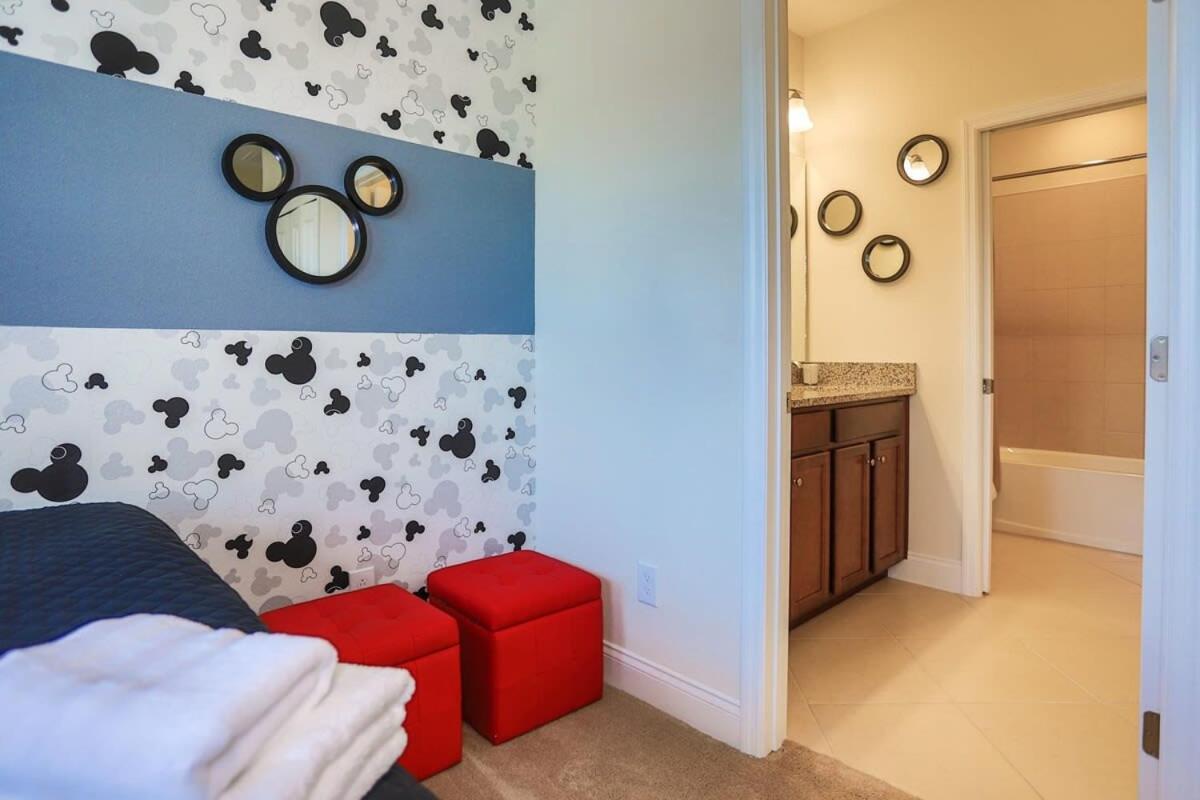 Splendid Four Bedroom W/ Pool @festival 154 Davenport
