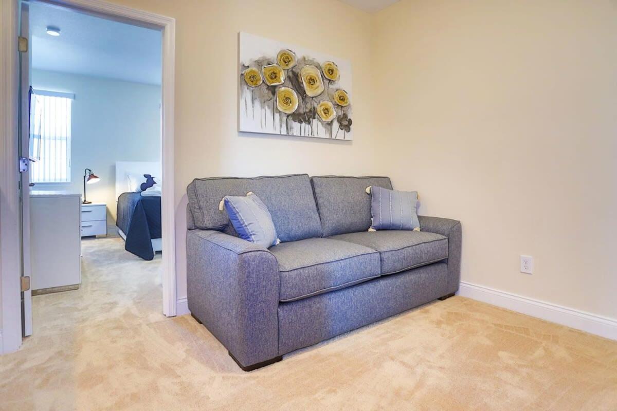 Splendid Four Bedroom W/ Pool @festival 154