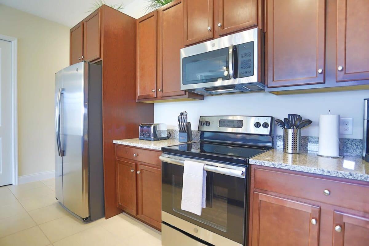 Сasa de vacaciones Splendid Four Bedroom W/ Pool @festival 154