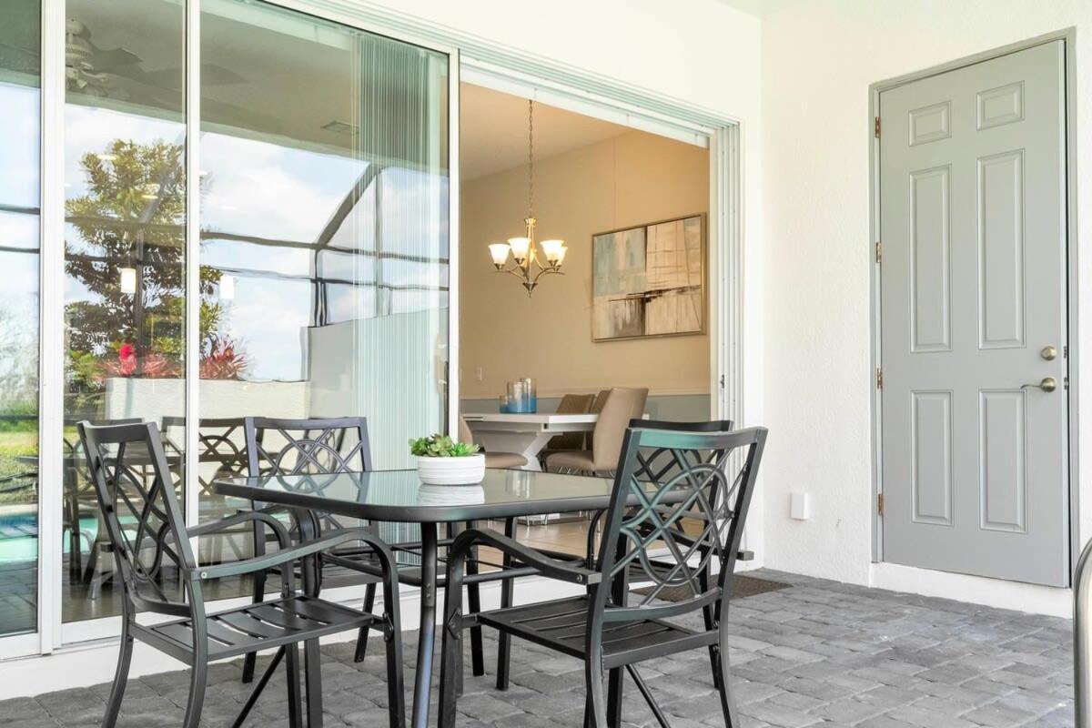 Splendid Four Bedroom W/ Pool @festival 154 *
